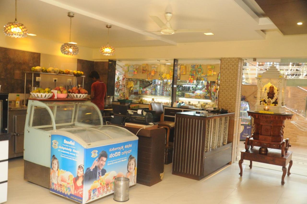 Suvarna Regency Hassan Exterior photo